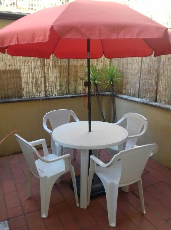 Appartamento Con Terrazza Florencia Exterior foto